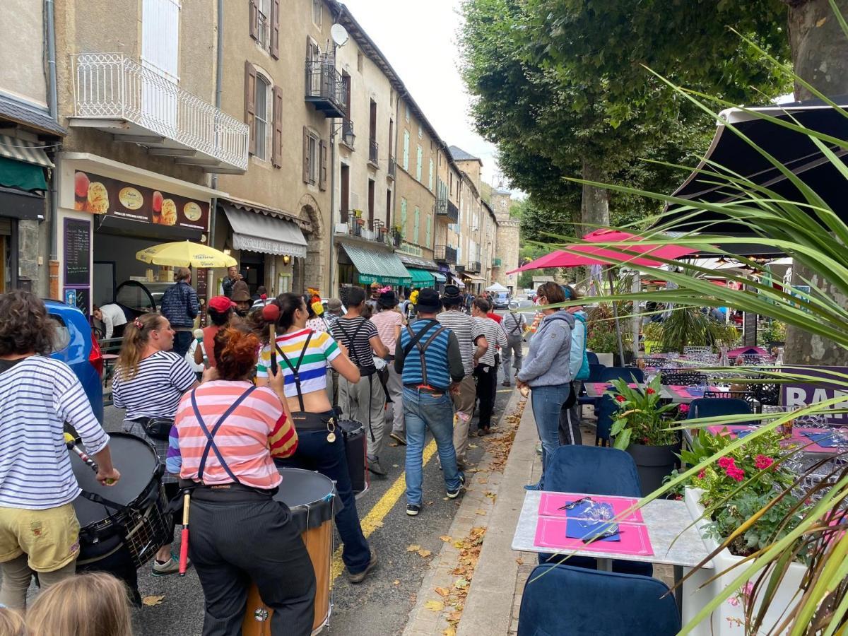 Hotel Le Sully ميريوس المظهر الخارجي الصورة